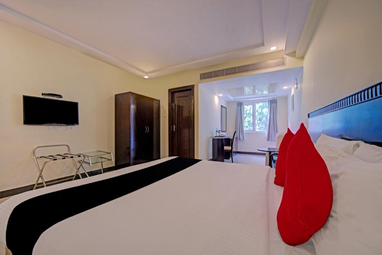Townhouse 515 Hotel Iris T Nagar Near Shri Ayyappan Temple Csennai Kültér fotó